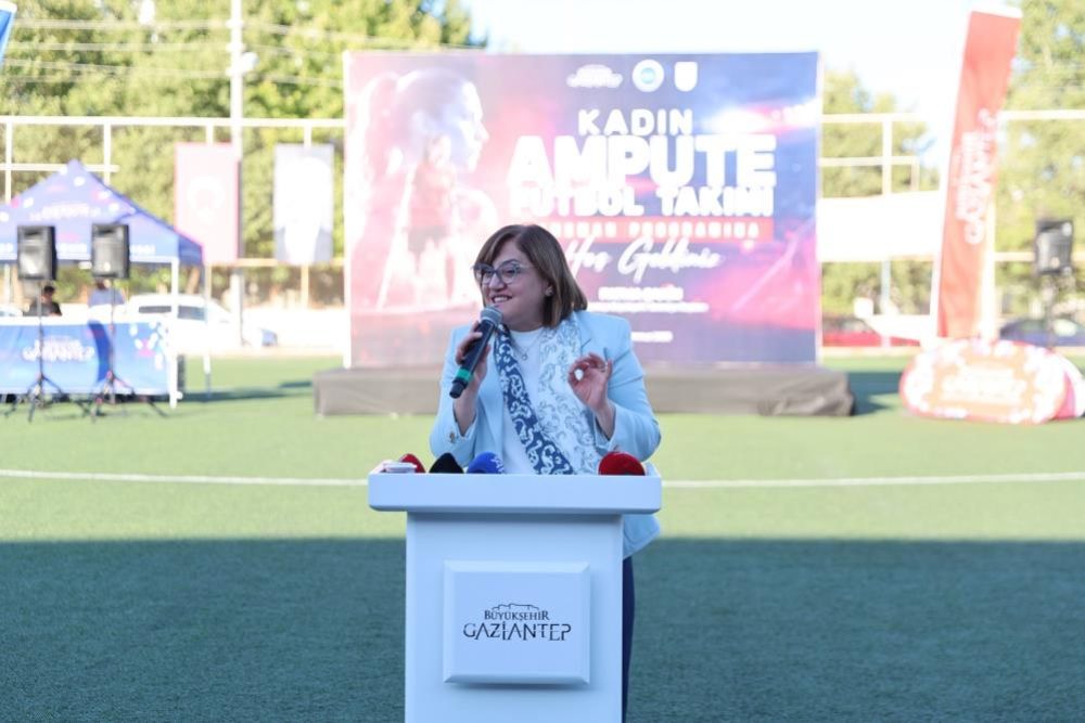 Ampute kadın4-i6a6875dea7922.jpg